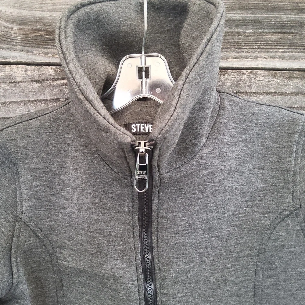 Steve Madden Charcoal Zip-Up Jacket Size Small Petite 7/8